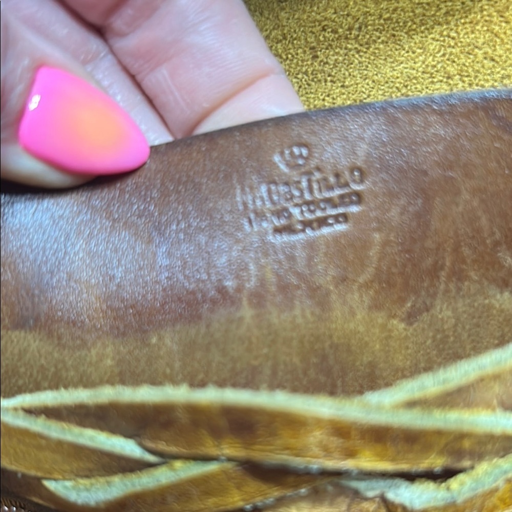 Brown Leather Floral Embossed Bag - Picture 4 of 11